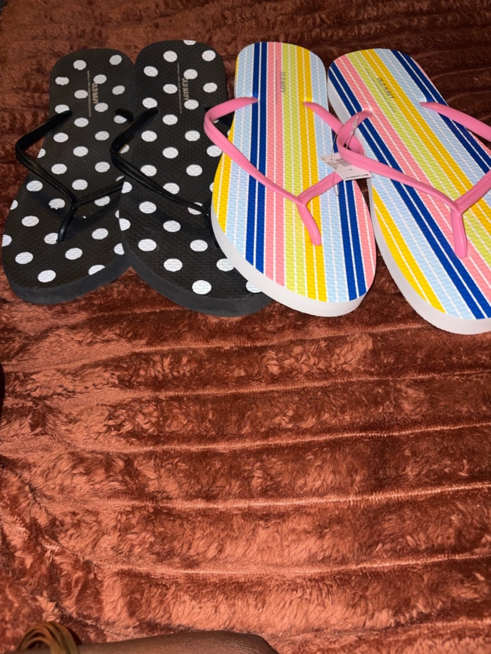 Old Navy Black Polka Dot Flip Flops & Multicolor Stripe Flip Flops - Picture 2 of 4